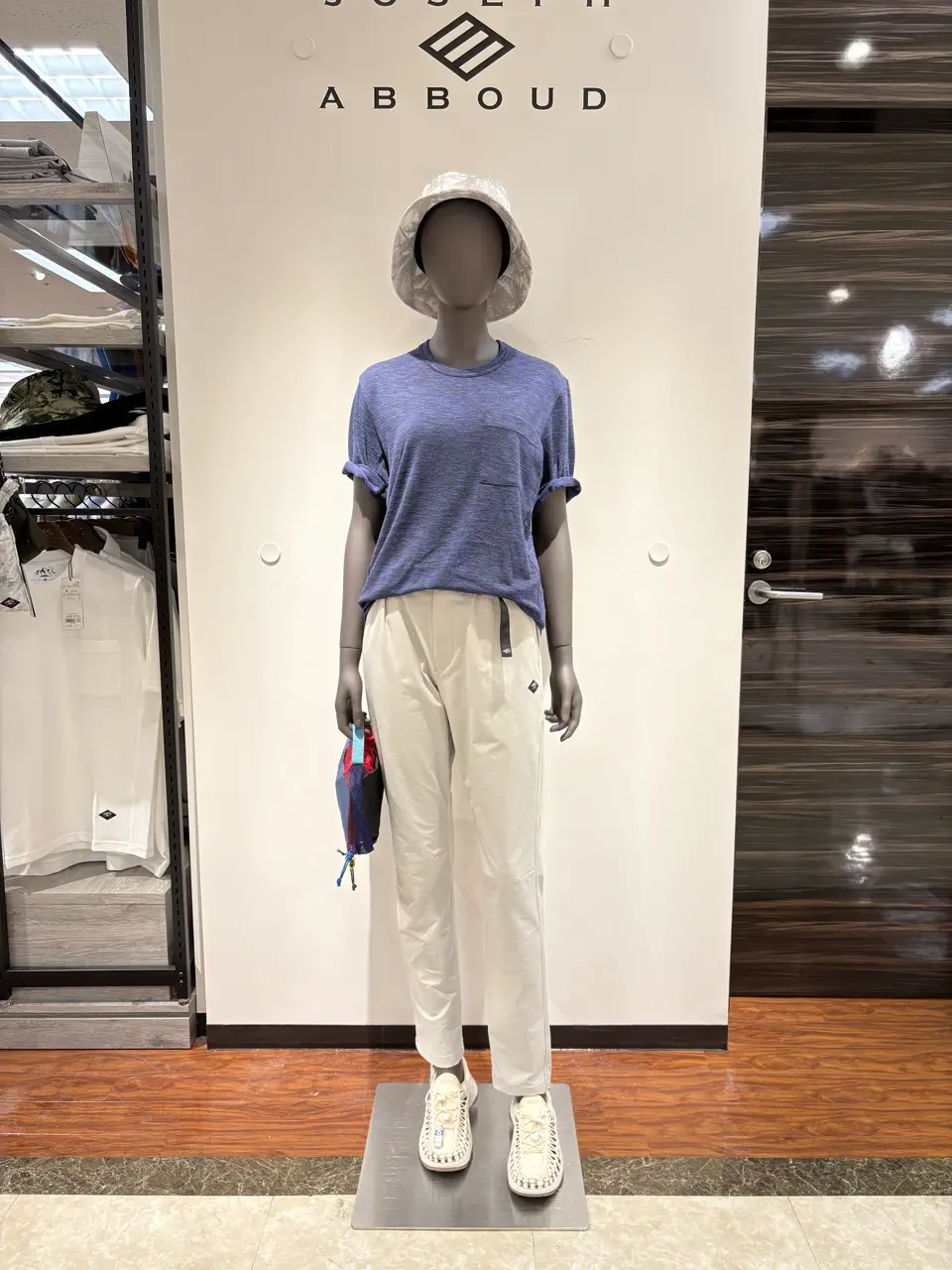 JOSEPH ABBOUD 碇 コーディネート画像