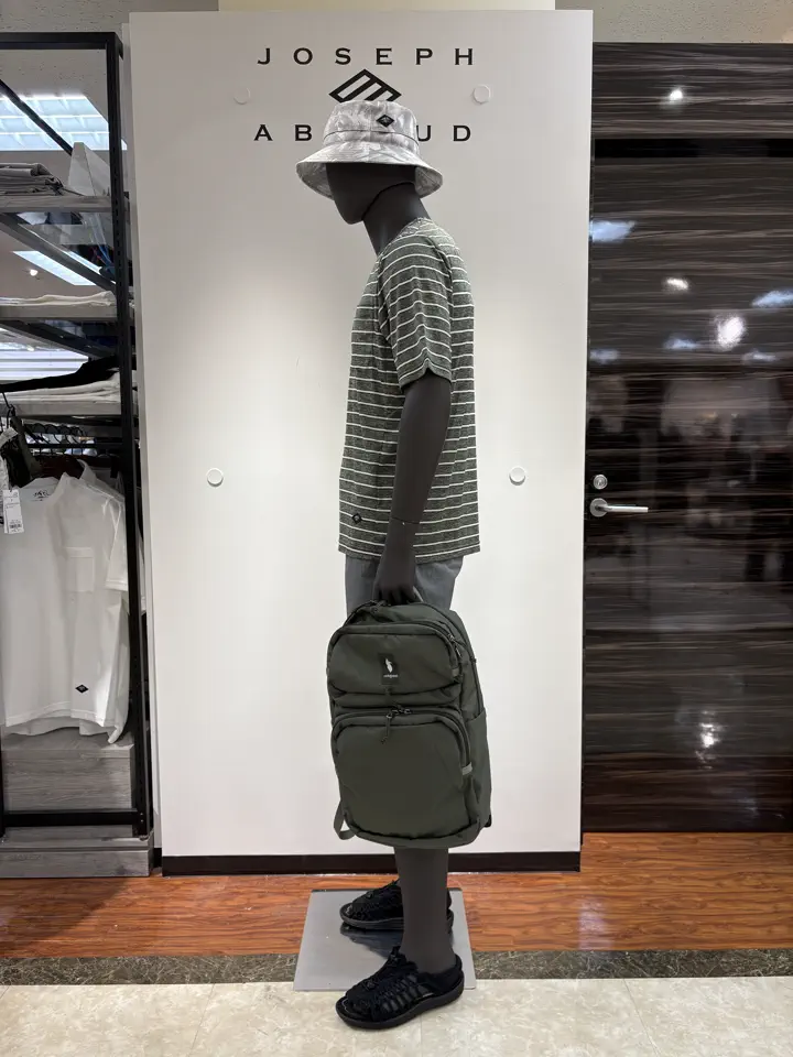 JOSEPH ABBOUD 碇 コーディネート画像