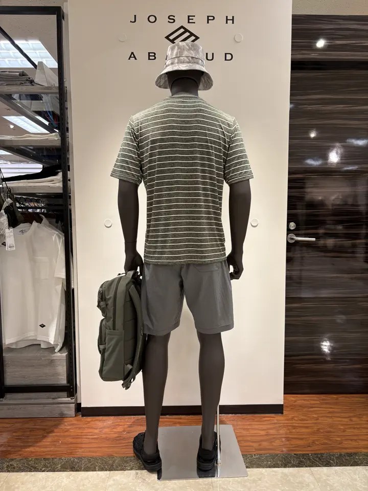 JOSEPH ABBOUD 碇 コーディネート画像