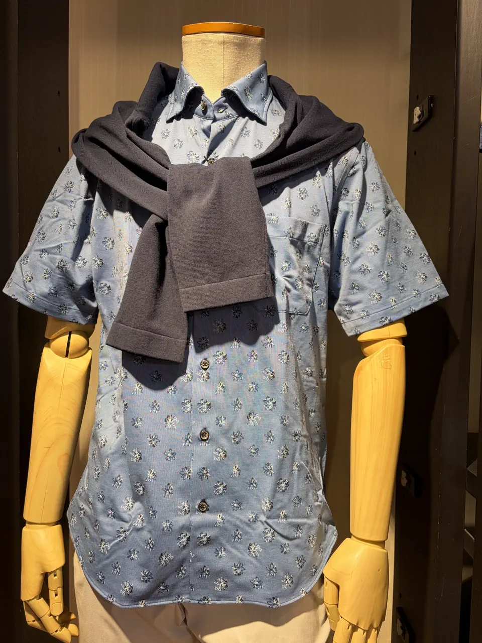 JOSEPH ABBOUD 山口 コーディネート画像