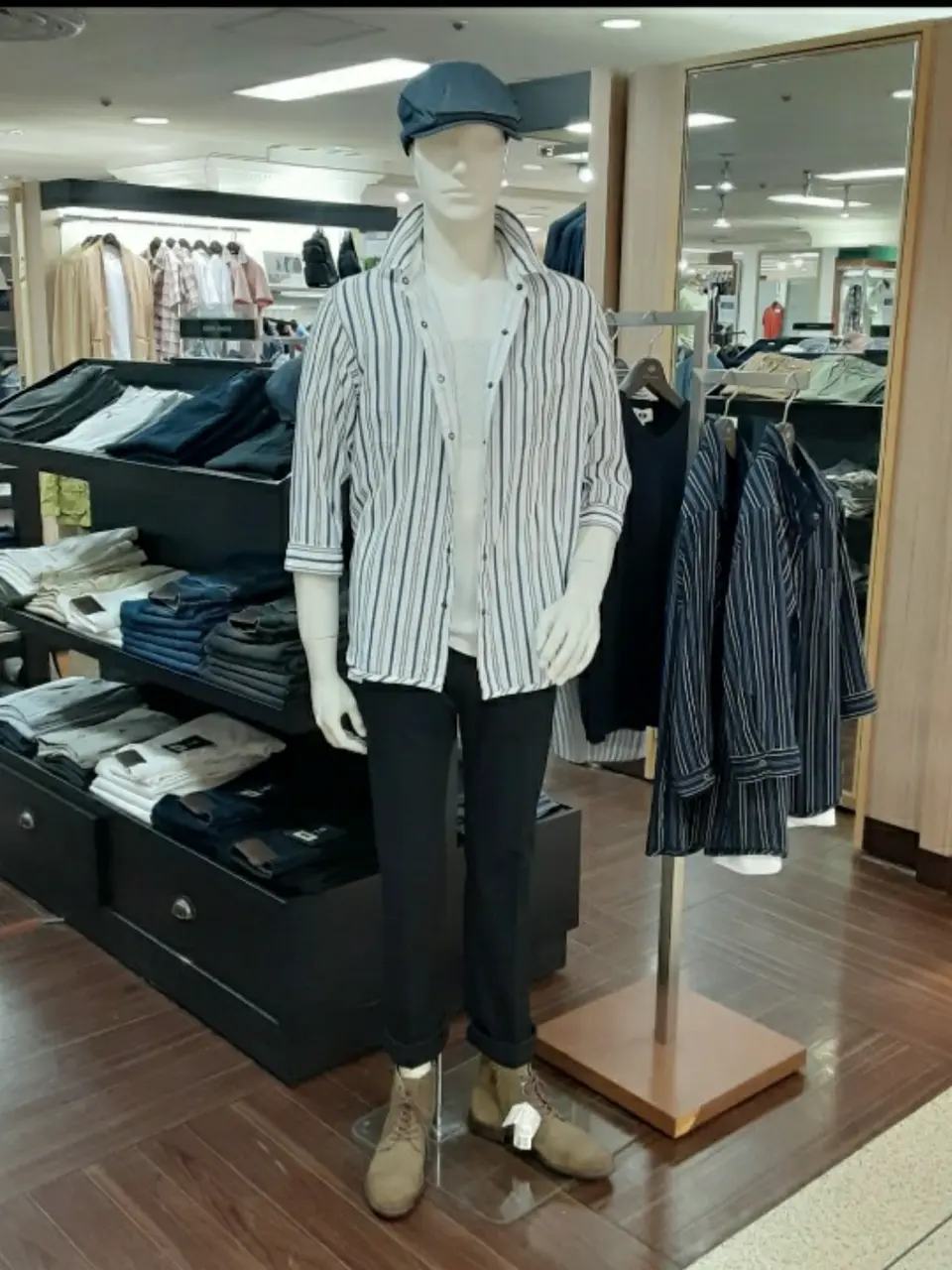  中島 コーディネート画像