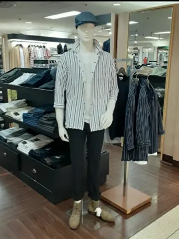 JOSEPH ABBOUD 中島 コーディネート画像