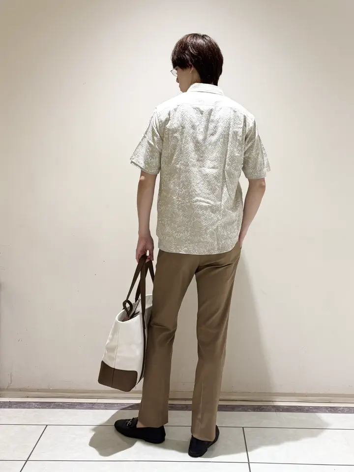 JOSEPH ABBOUD 近藤 コーディネート画像
