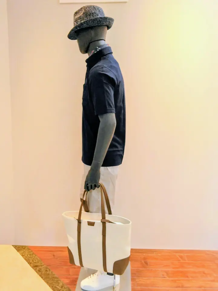 JOSEPH ABBOUD 　伊丹 コーディネート画像