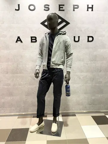 JOSEPH ABBOUD 東　 コーディネート画像