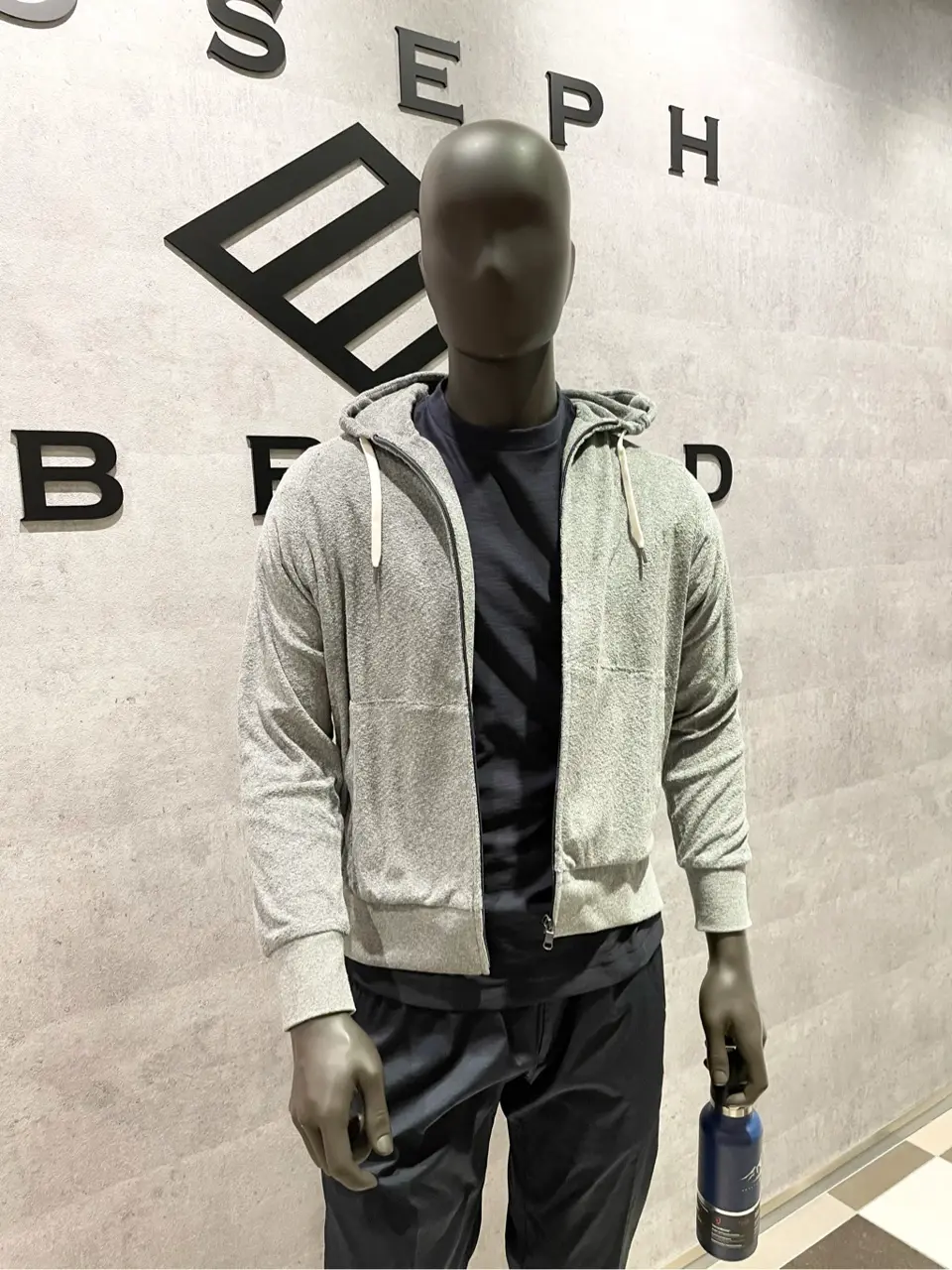 JOSEPH ABBOUD 東　 コーディネート画像