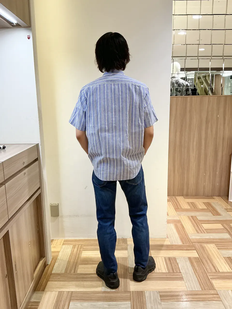 JOSEPH ABBOUD カイリ コーディネート画像