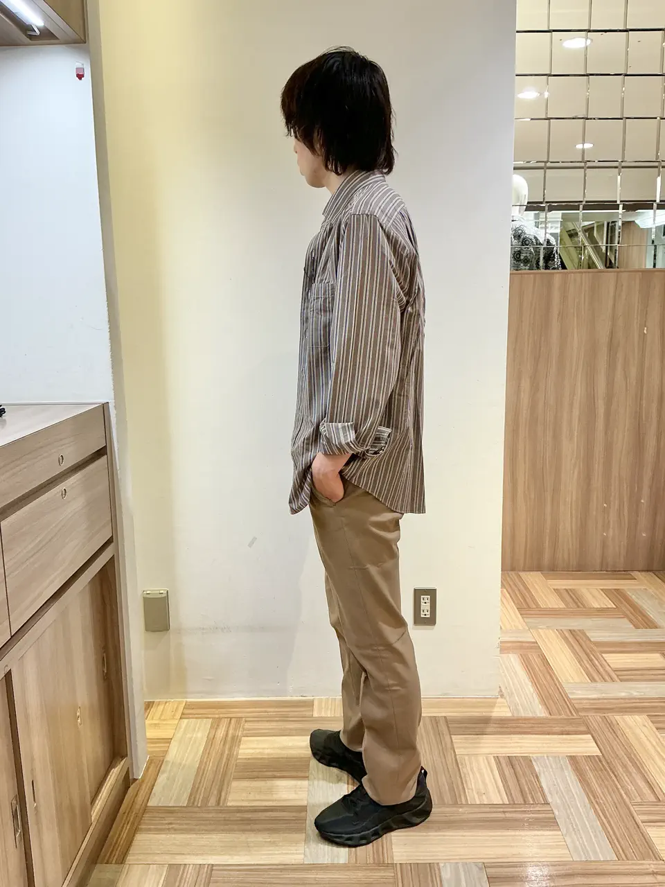JOSEPH ABBOUD カイリ コーディネート画像