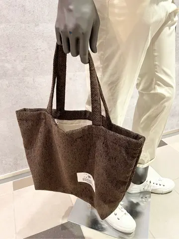 JOSEPH ABBOUD 東　 コーディネート画像