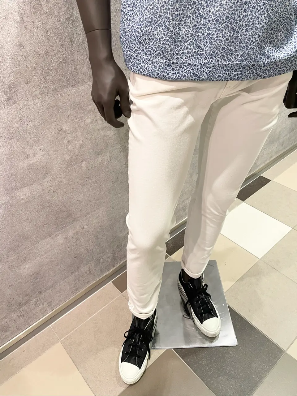 JOSEPH ABBOUD 東　 コーディネート画像