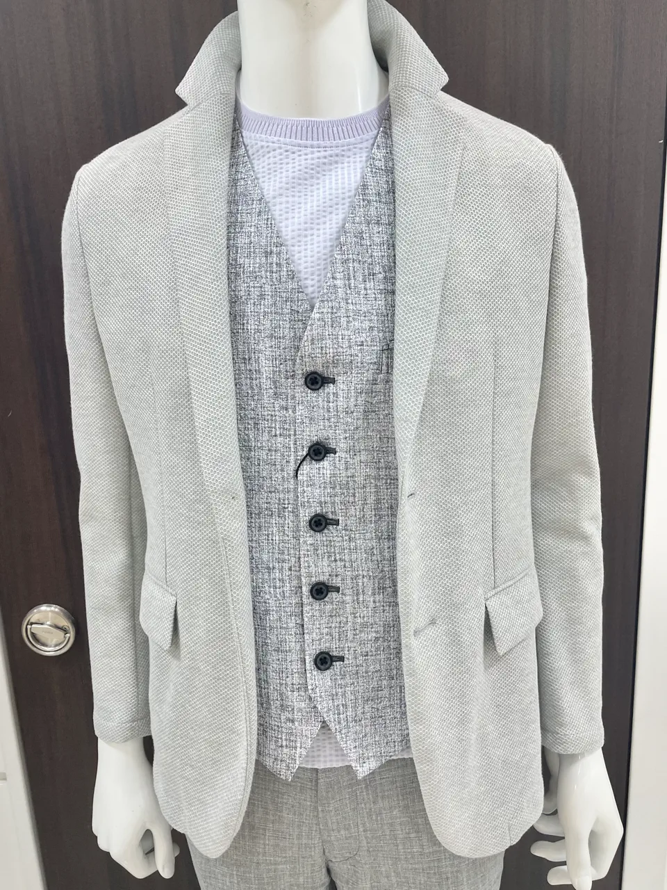 JOSEPH ABBOUD 松山 コーディネート画像