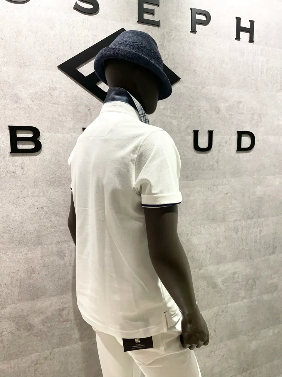 JOSEPH ABBOUD 東　 コーディネート画像