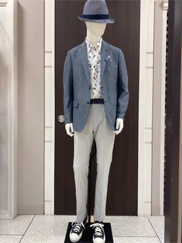 JOSEPH ABBOUD 松山 コーディネート画像