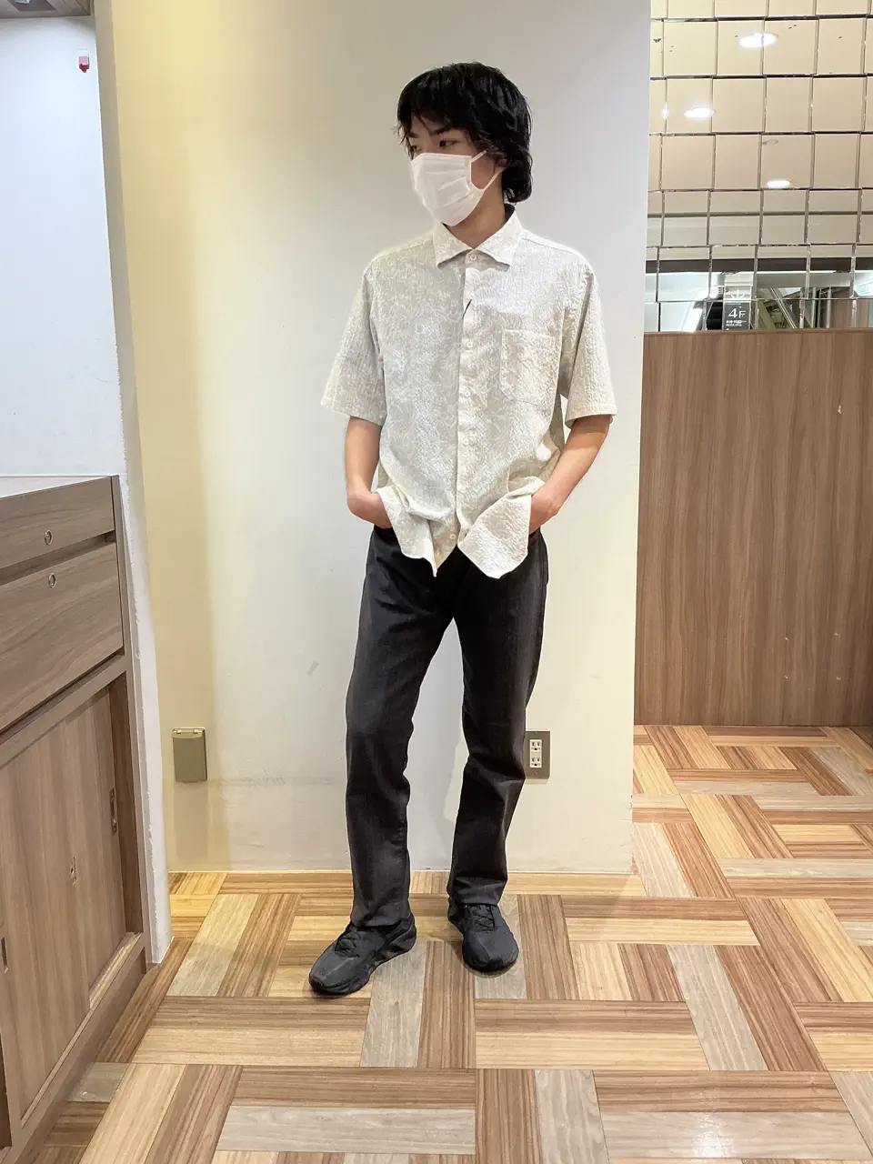  カイリ コーディネート画像