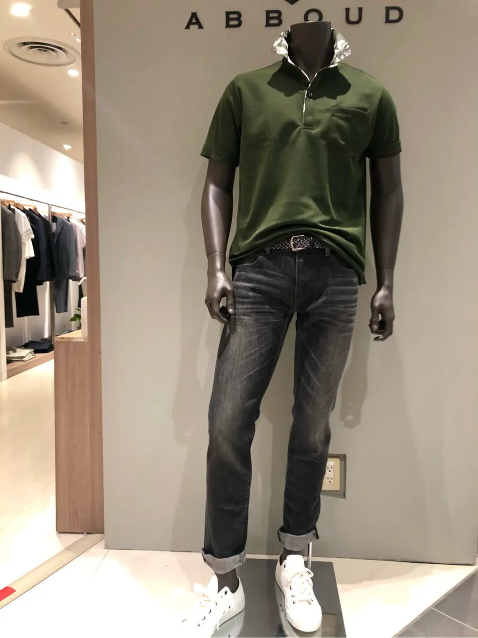 JOSEPH ABBOUD 川田 コーディネート画像