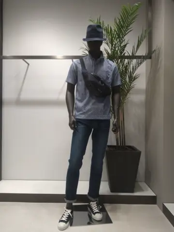 JOSEPH ABBOUD 重留 コーディネート画像