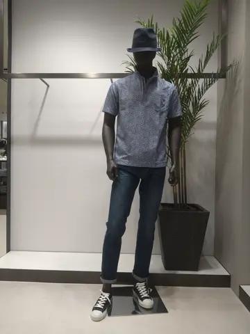 JOSEPH ABBOUD 重留 コーディネート画像