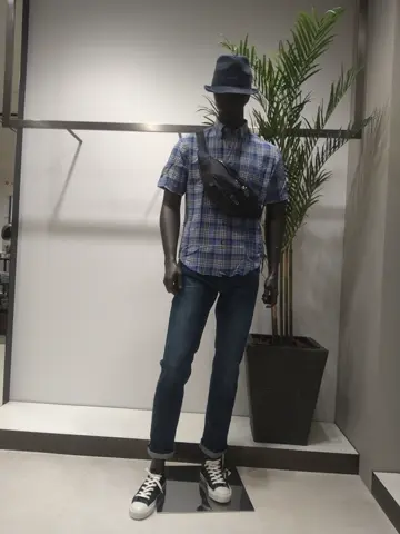 JOSEPH ABBOUD 重留 コーディネート画像