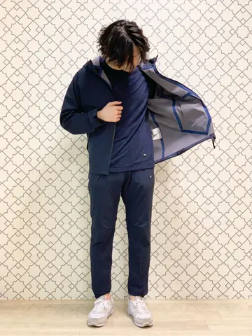 JOSEPH ABBOUD 板屋 コーディネート画像