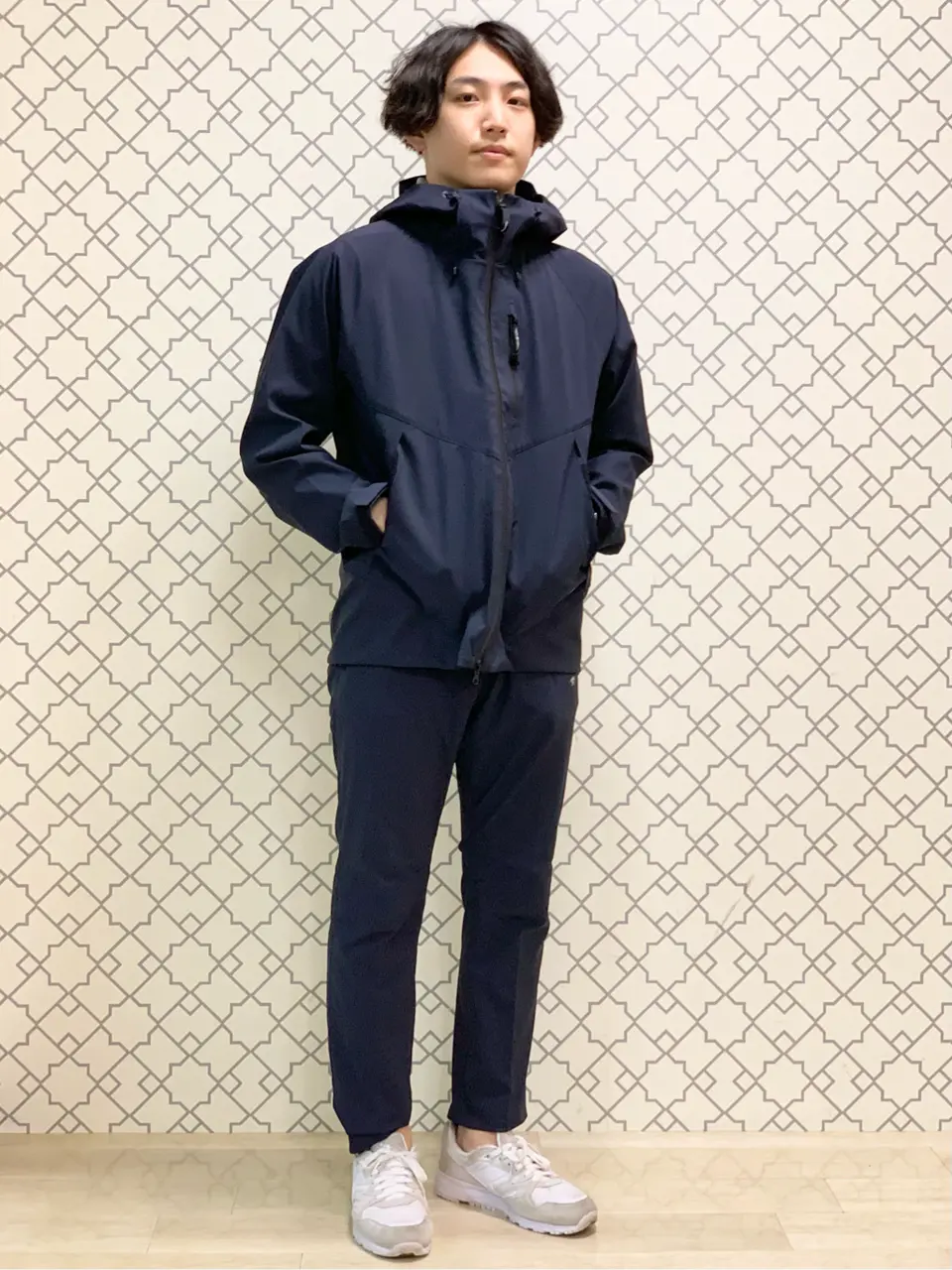 JOSEPH ABBOUD 板屋 コーディネート画像