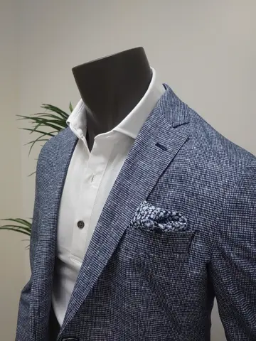 JOSEPH ABBOUD 石川 コーディネート画像