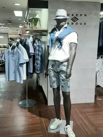 JOSEPH ABBOUD 中島 コーディネート画像