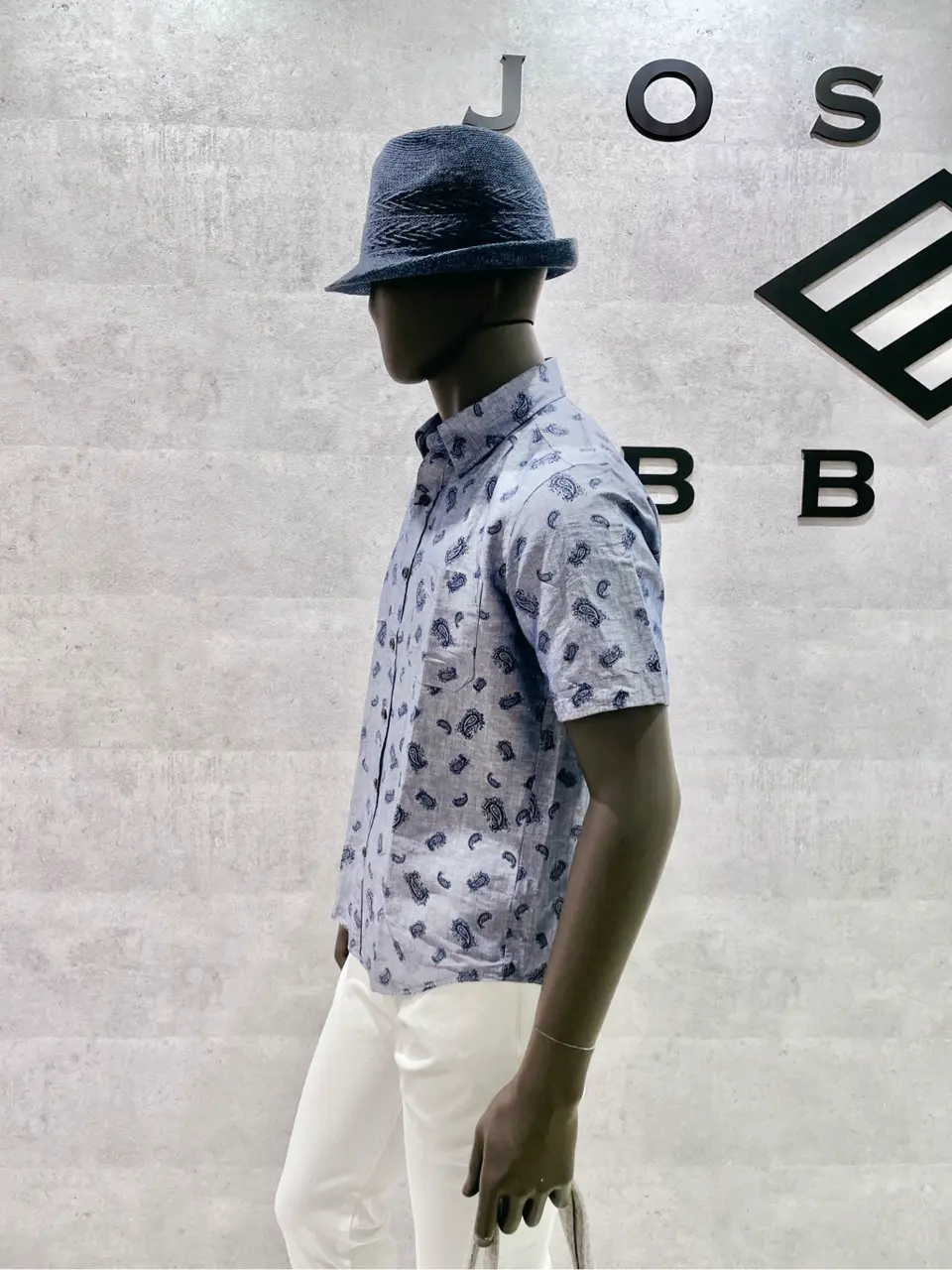 JOSEPH ABBOUD 二澤 コーディネート画像