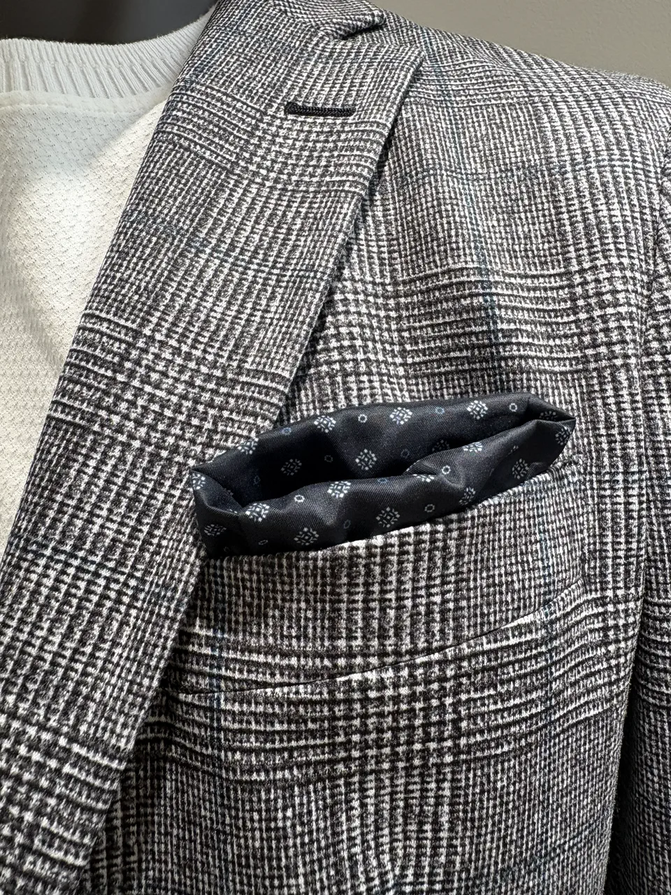 JOSEPH ABBOUD 坪井 コーディネート画像