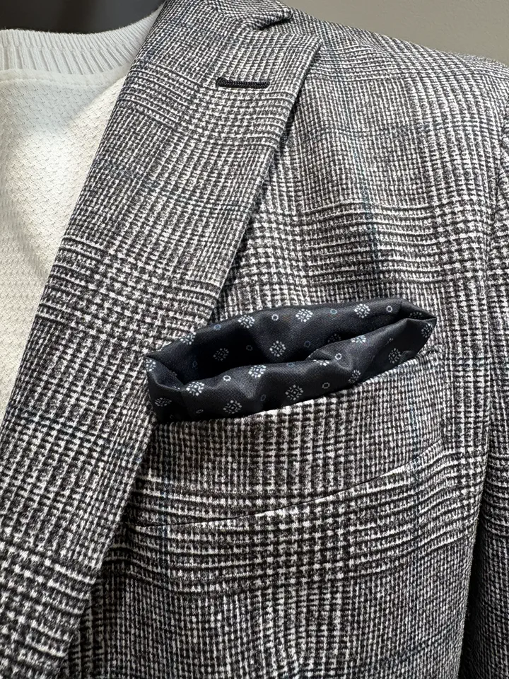 JOSEPH ABBOUD 坪井 コーディネート画像