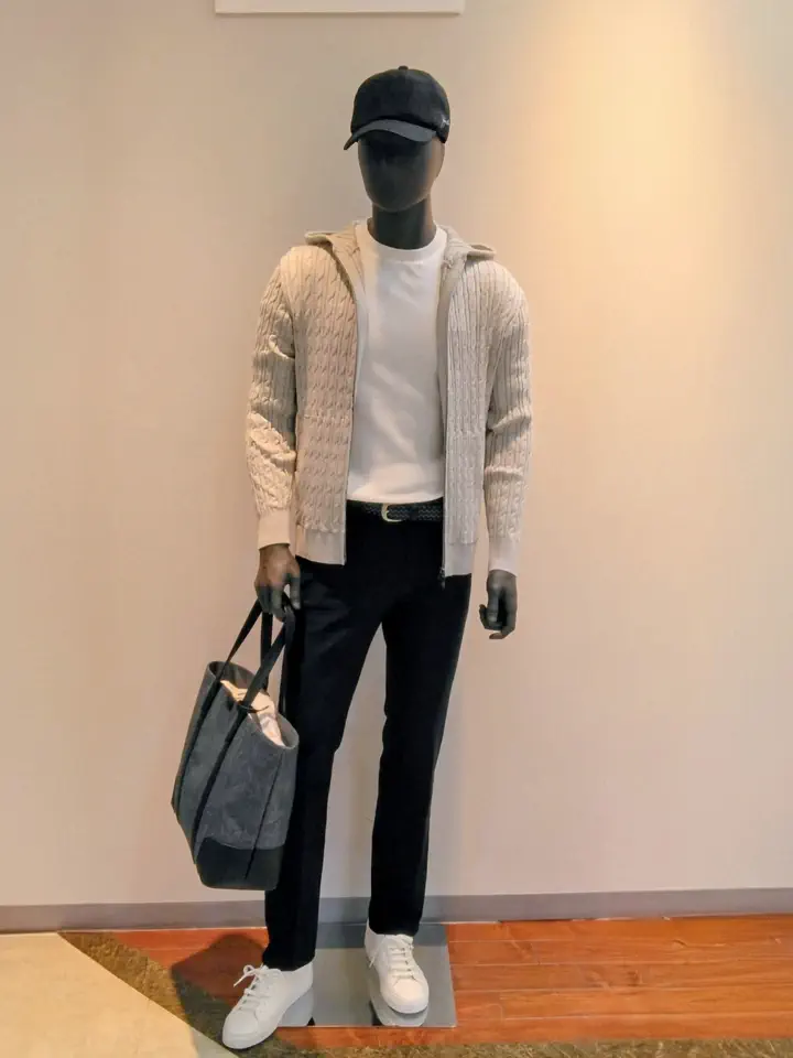 JOSEPH ABBOUD 　伊丹 コーディネート画像