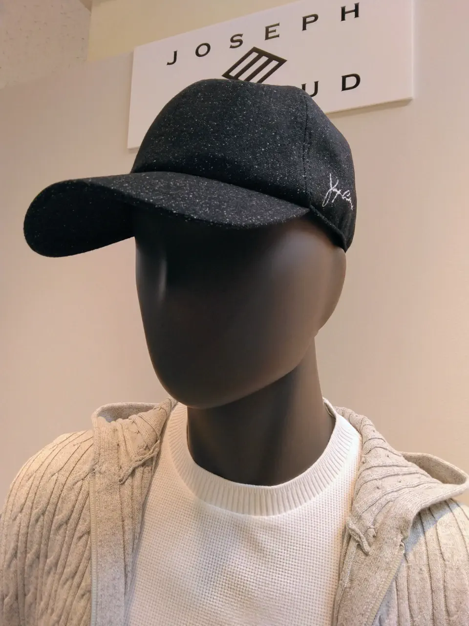 JOSEPH ABBOUD 　伊丹 コーディネート画像