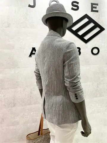 JOSEPH ABBOUD 東　 コーディネート画像