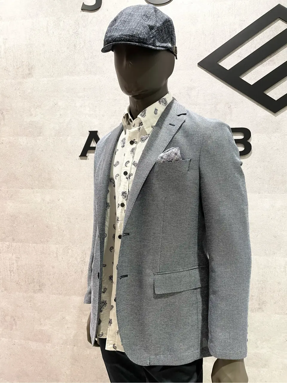 JOSEPH ABBOUD 東　 コーディネート画像