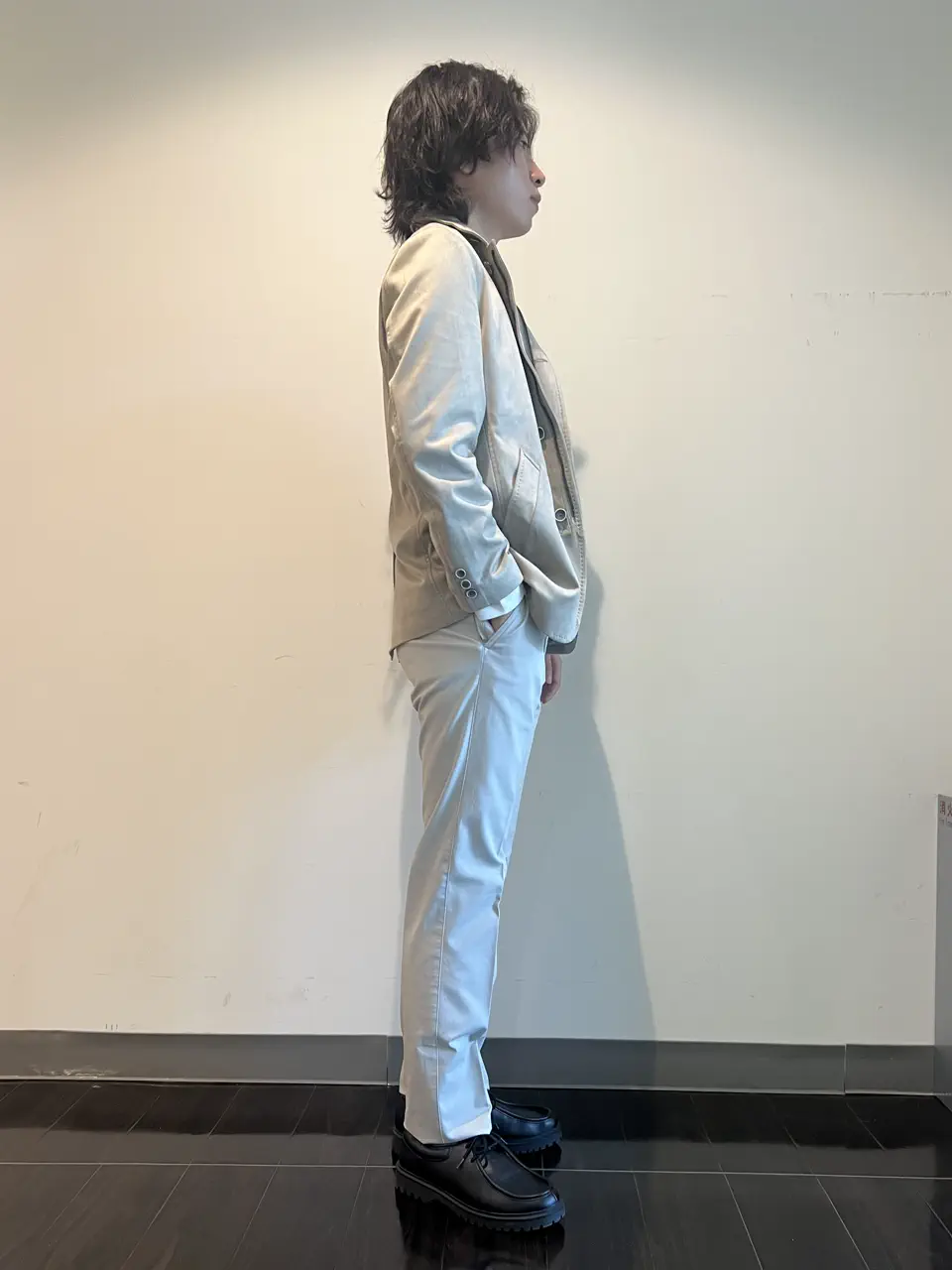 JOSEPH ABBOUD 安藤 コーディネート画像