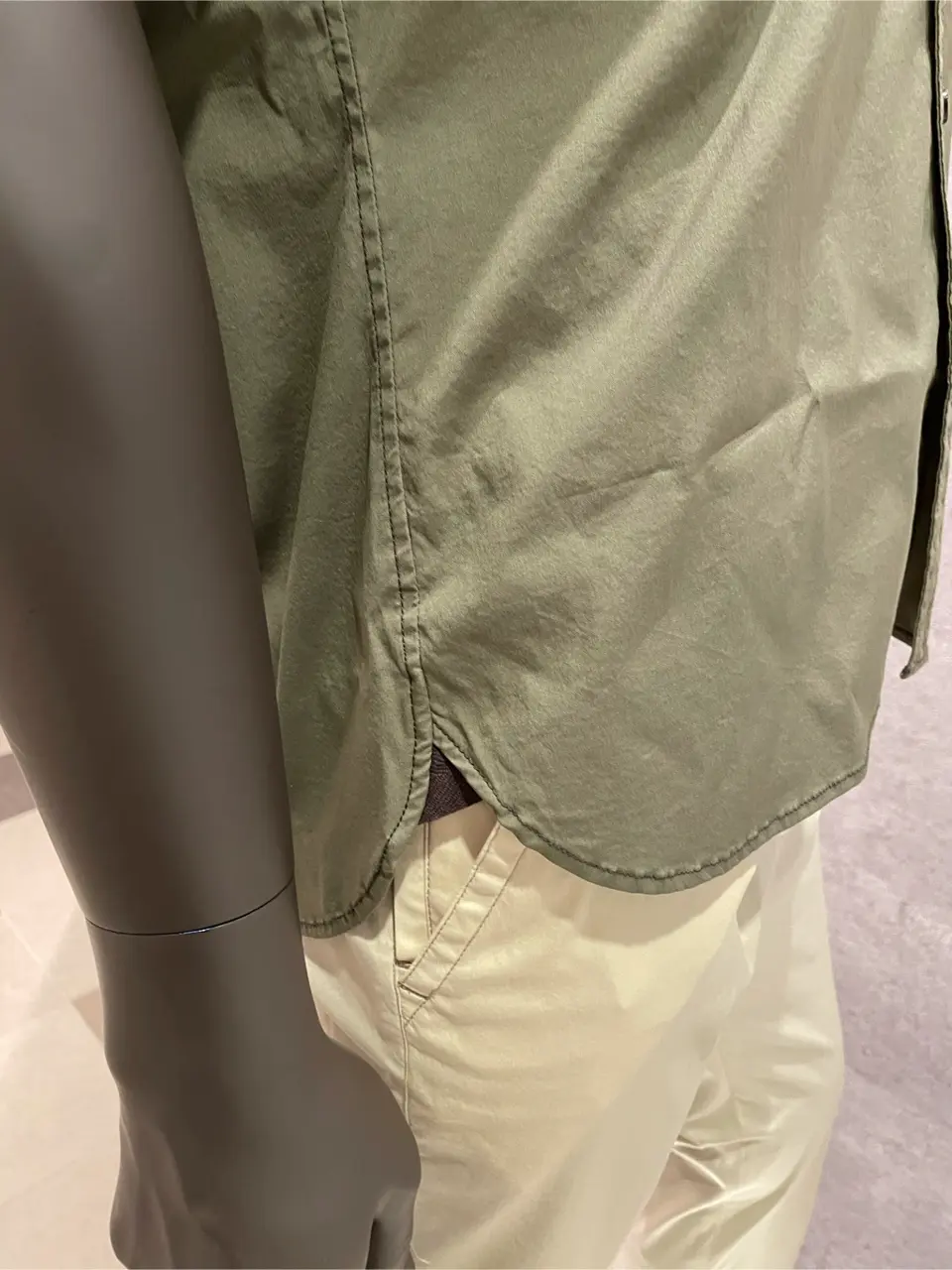 JOSEPH ABBOUD 東　 コーディネート画像