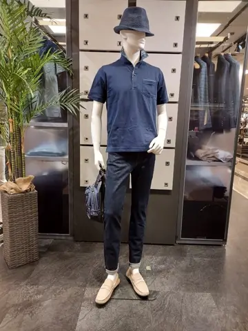 JOSEPH ABBOUD 宮下 コーディネート画像