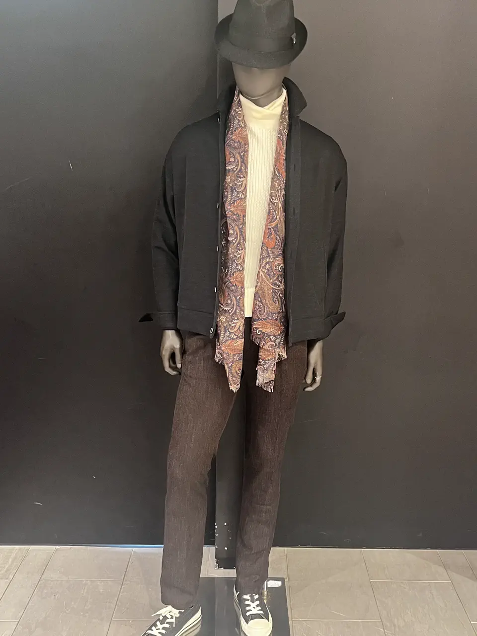 JOSEPH ABBOUD 長塚 コーディネート画像