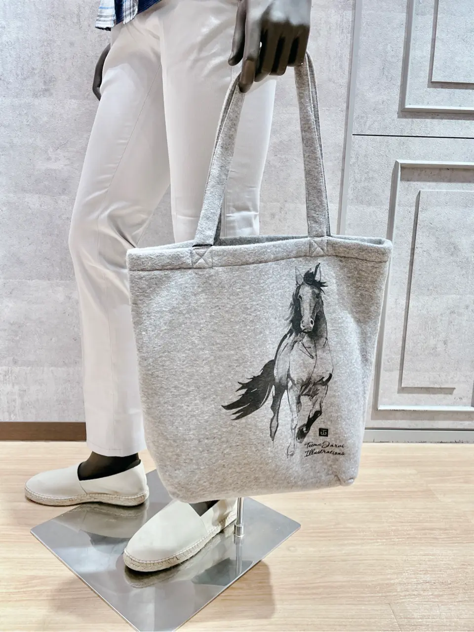 JOSEPH ABBOUD 二澤 コーディネート画像