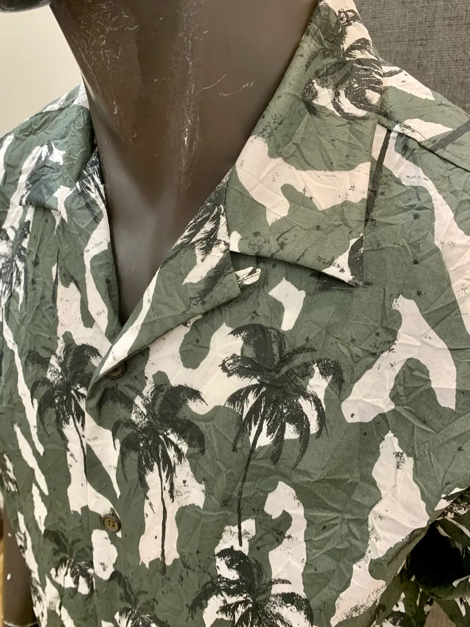 JOSEPH ABBOUD 草野 コーディネート画像