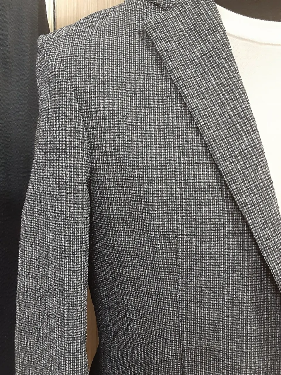 JOSEPH ABBOUD 中島 コーディネート画像