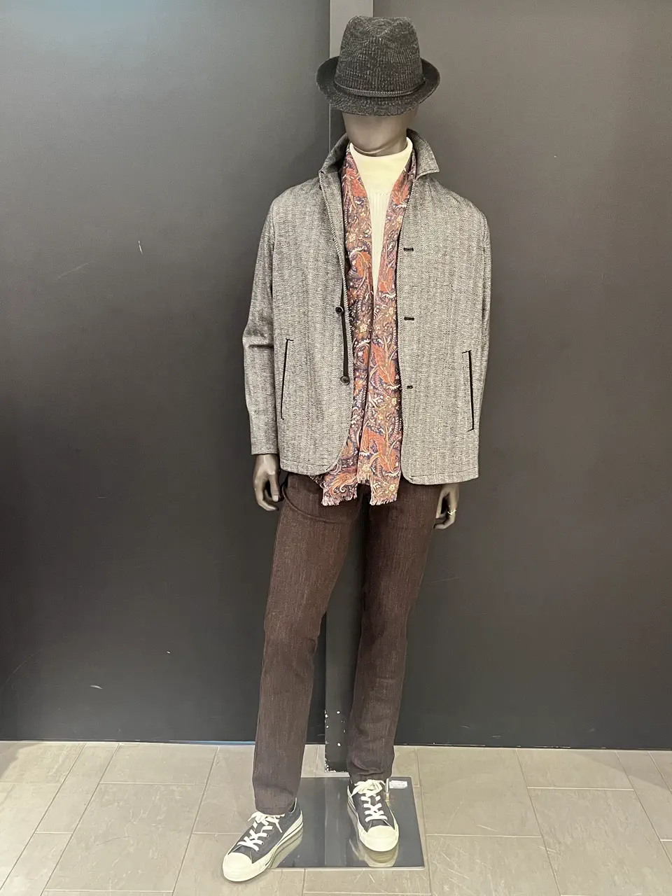 JOSEPH ABBOUD 長塚 コーディネート画像