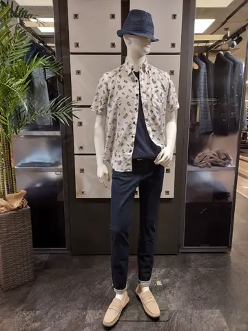 JOSEPH ABBOUD 宮下 コーディネート画像