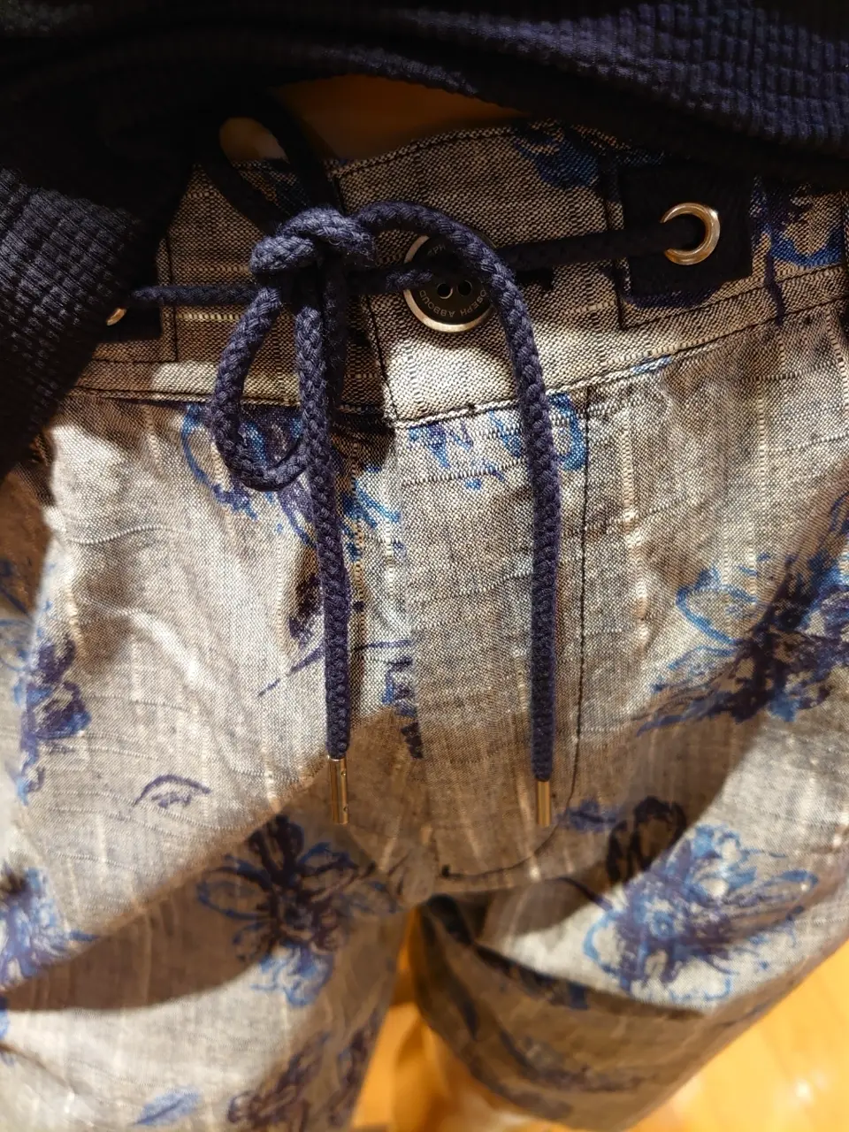 JOSEPH ABBOUD 三宅 コーディネート画像