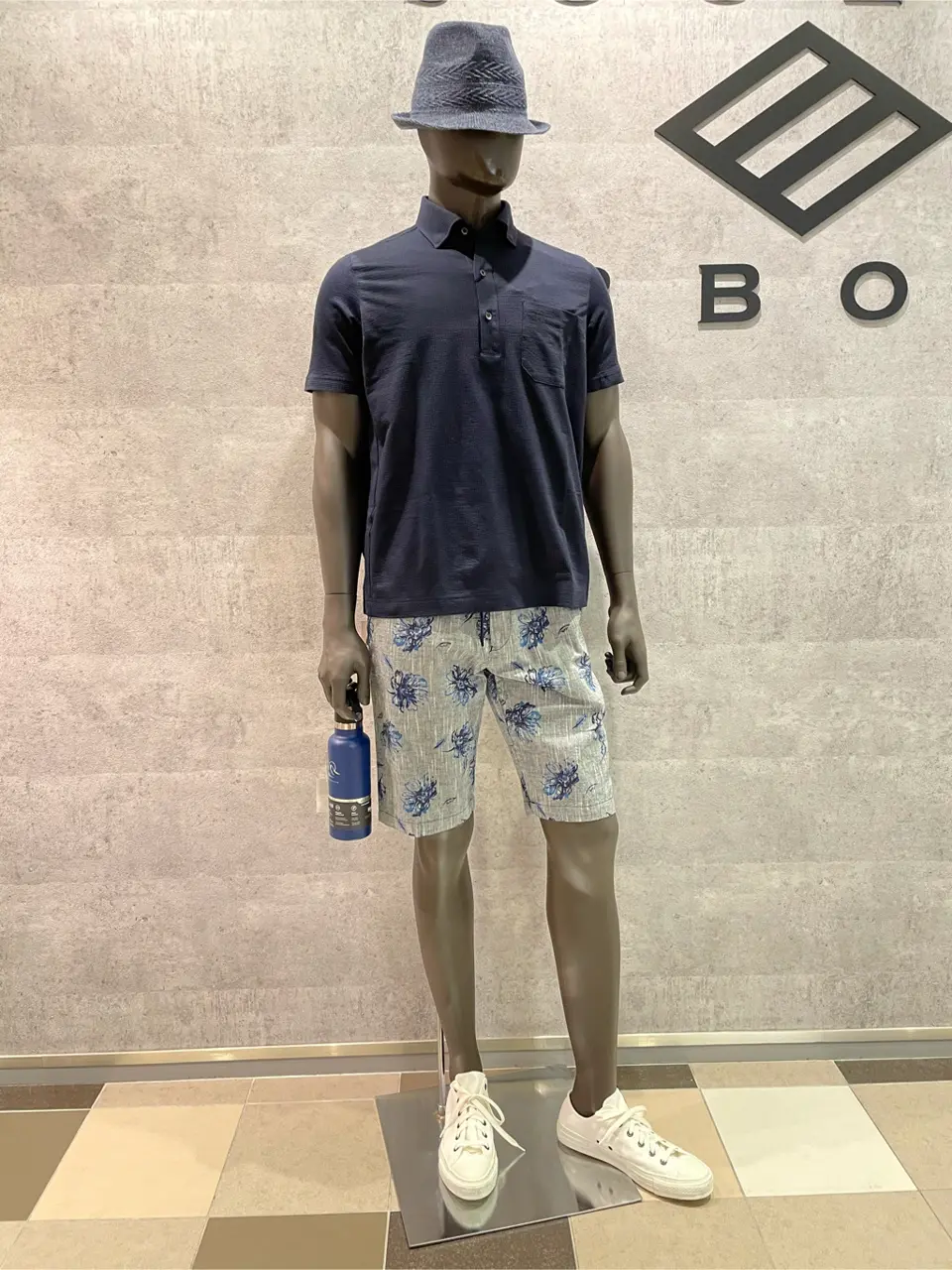  東　 コーディネート画像