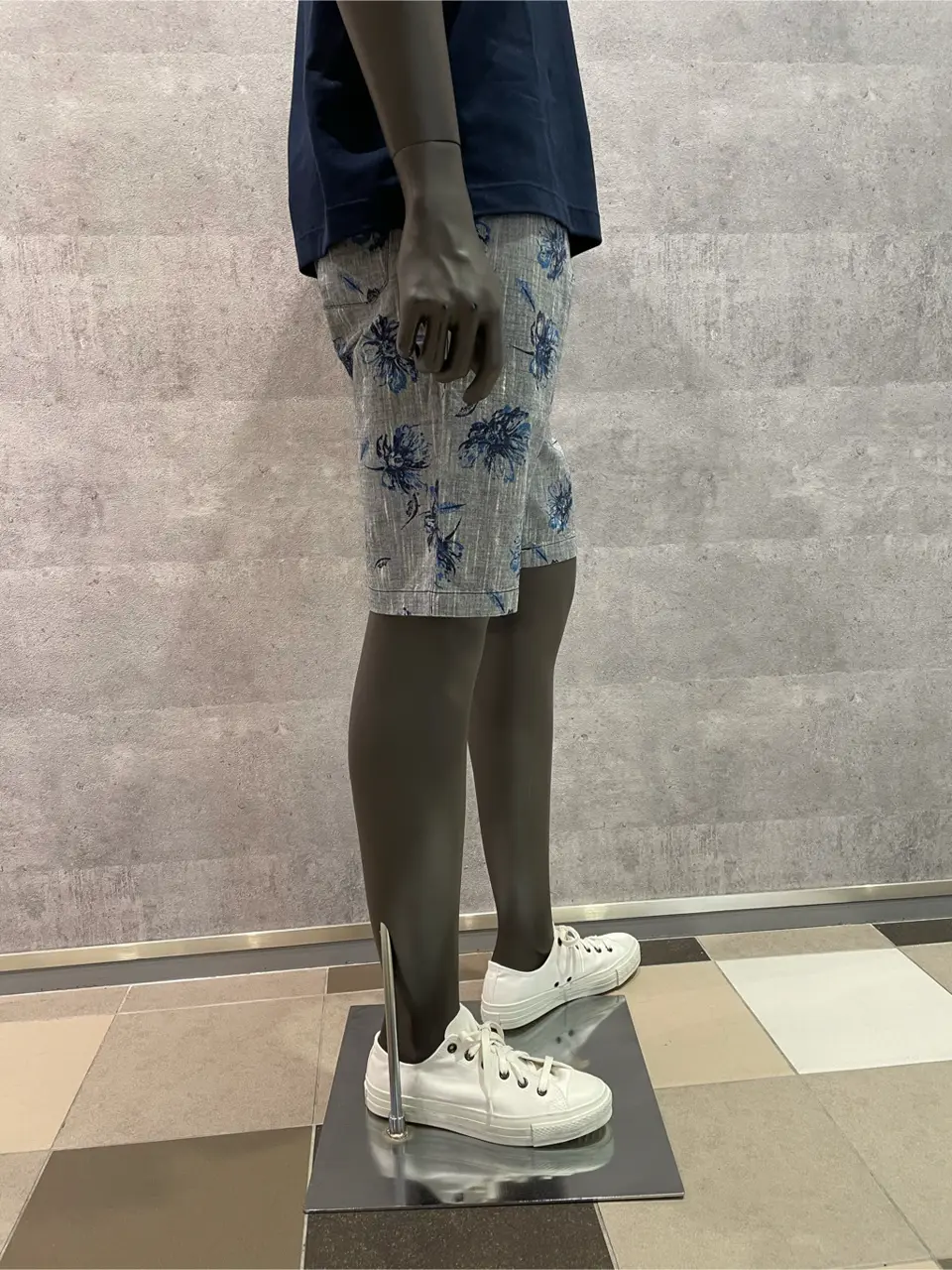 JOSEPH ABBOUD 東　 コーディネート画像