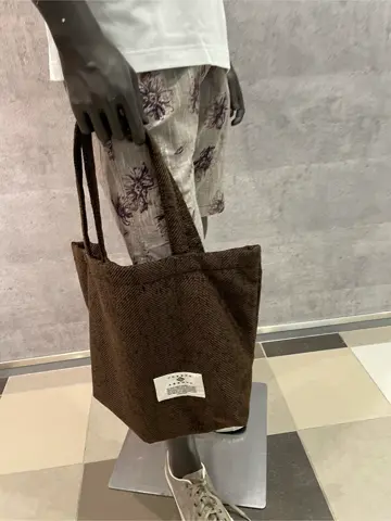 JOSEPH ABBOUD 東　 コーディネート画像