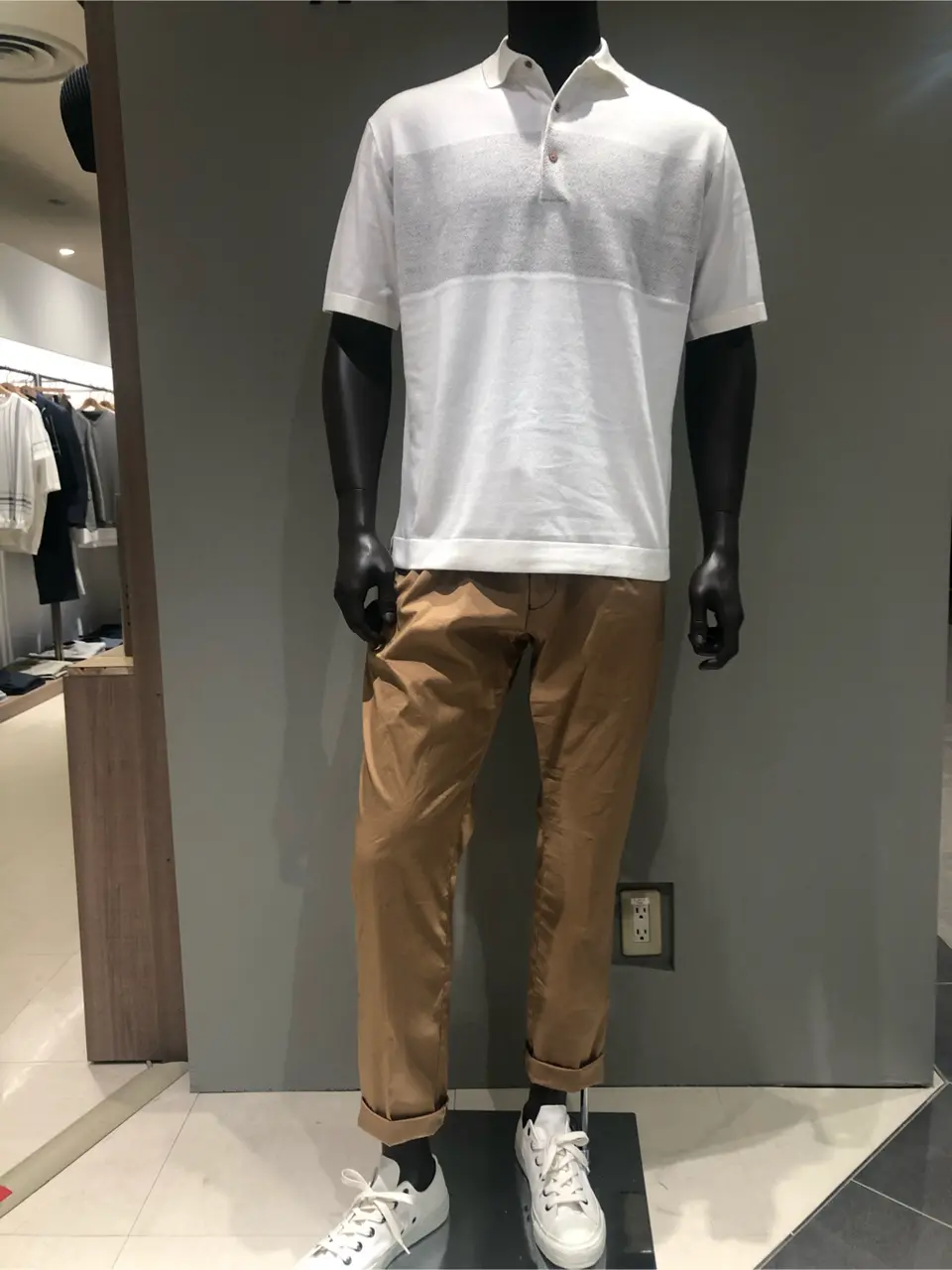 JOSEPH ABBOUD 川田 コーディネート画像