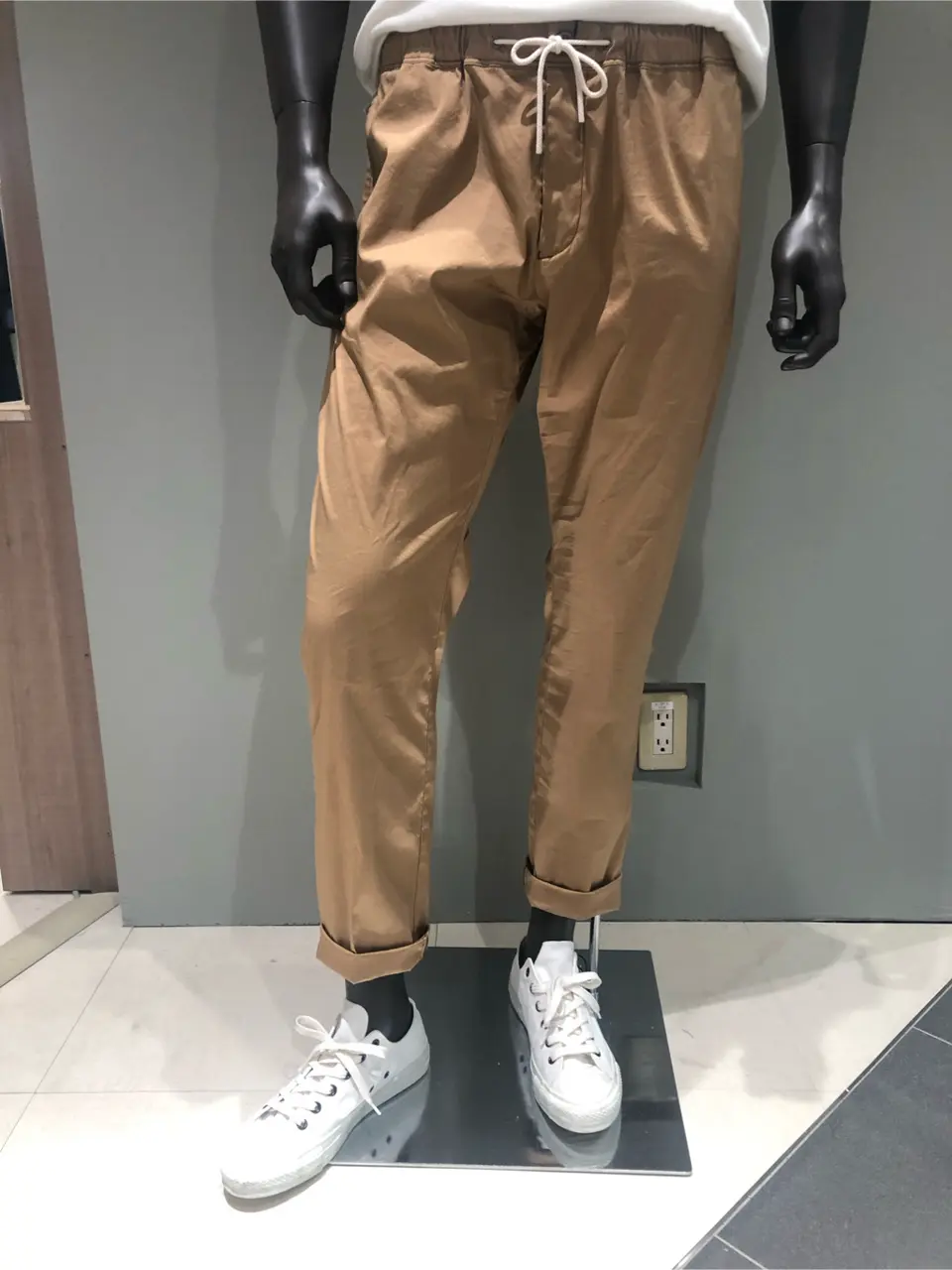 JOSEPH ABBOUD 川田 コーディネート画像