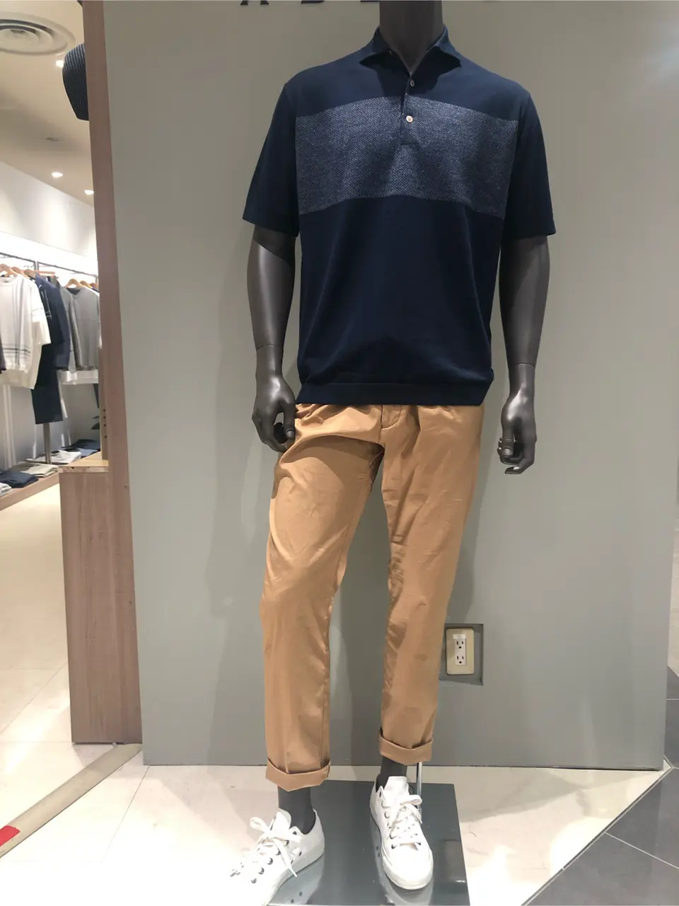 JOSEPH ABBOUD 川田 コーディネート画像