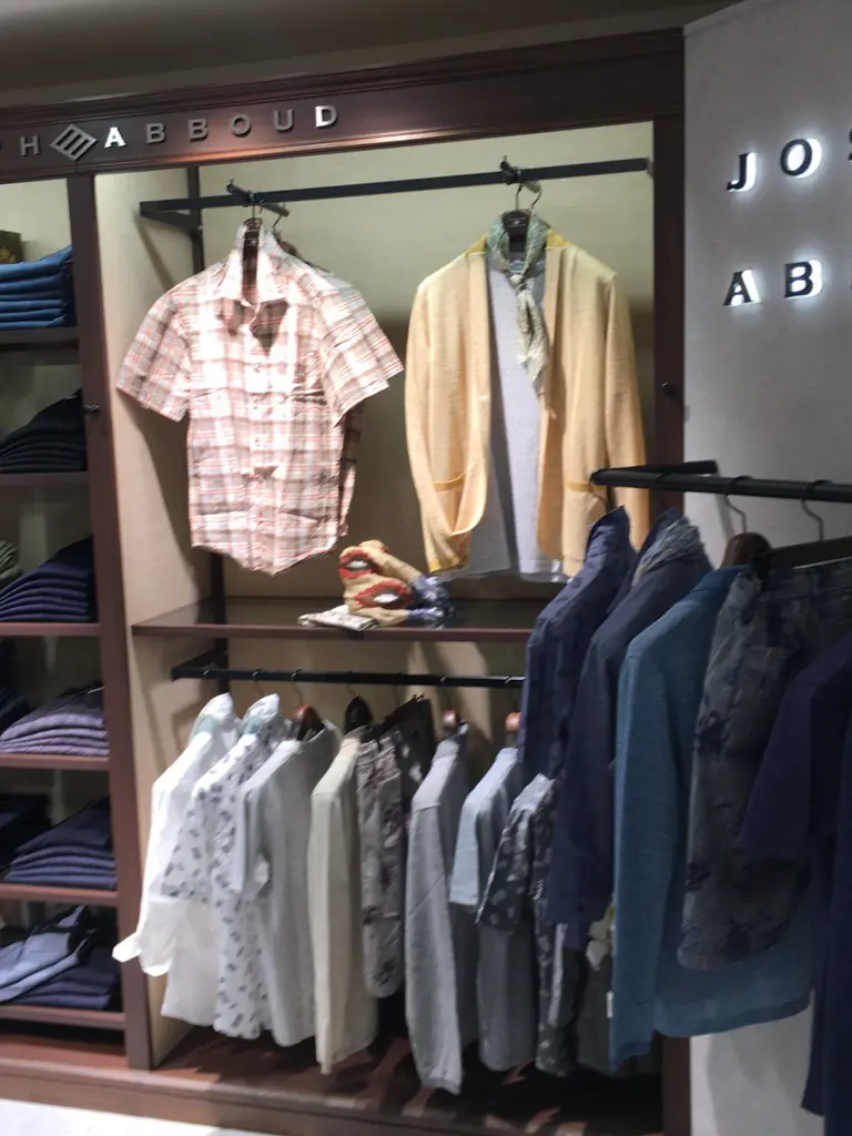 JOSEPH ABBOUD 大坪 コーディネート画像